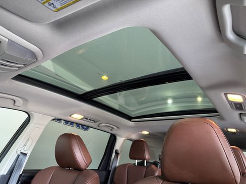 Used 2024 Subaru Ascent Touring image 22