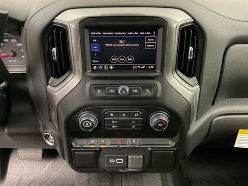 New 2026 Chevrolet Silverado 1500 W/T AWD/4WD image 15