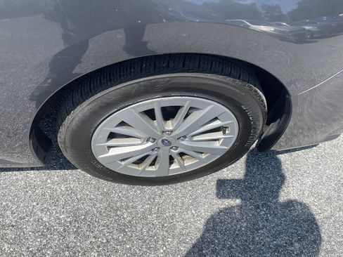 Used 2018 Subaru Impreza 2.0i Premium w/ Eyesight & BSD & Rcta AWD/4WD image 28