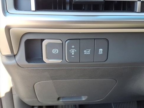 Certified 2024 Hyundai Santa Fe SEL image 14