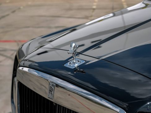 Used 2022 Rolls-Royce Cullinan image 26