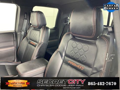 Used 2023 Nissan Frontier PRO-4X w/ Pro-4X Premium Package image 9