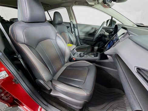 Used 2024 Subaru Crosstrek 2.5i Limited w/ Crosstrek Mirror Package image 28