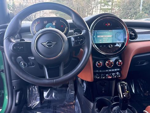 Used 2023 MINI Cooper S image 15