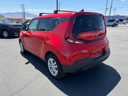 Used 2021 Kia Soul LX FWD image 5