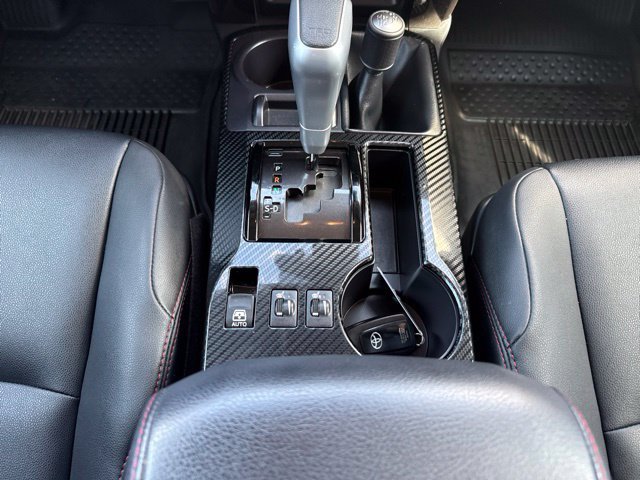 Used 2023 Toyota 4Runner TRD Off-Road Premium w/ Off Road Premium Plus Package AWD/4WD image 15