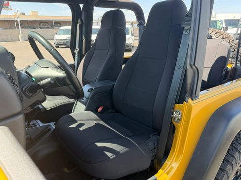 Used 2003 Jeep Wrangler Rubicon AWD/4WD image 14
