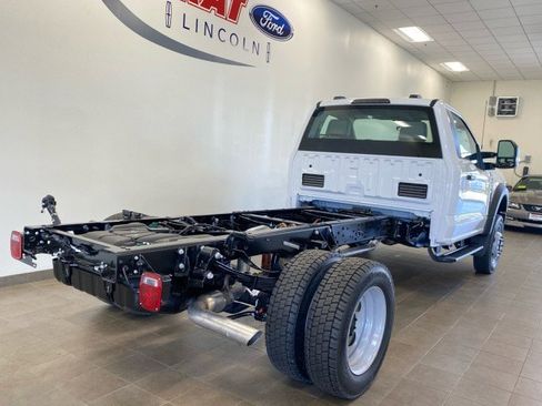 New 2026 Ford F550 XL REG CAB 169 WB w/ XL Chrome Package image 7