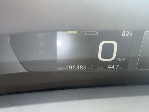 Used 2016 Toyota Prius Two FWD image 14