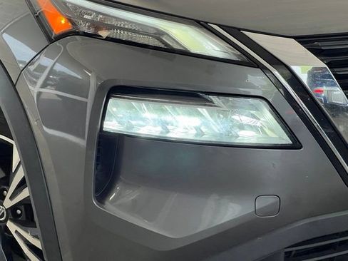 Used 2021 Nissan Rogue SV FWD image 39