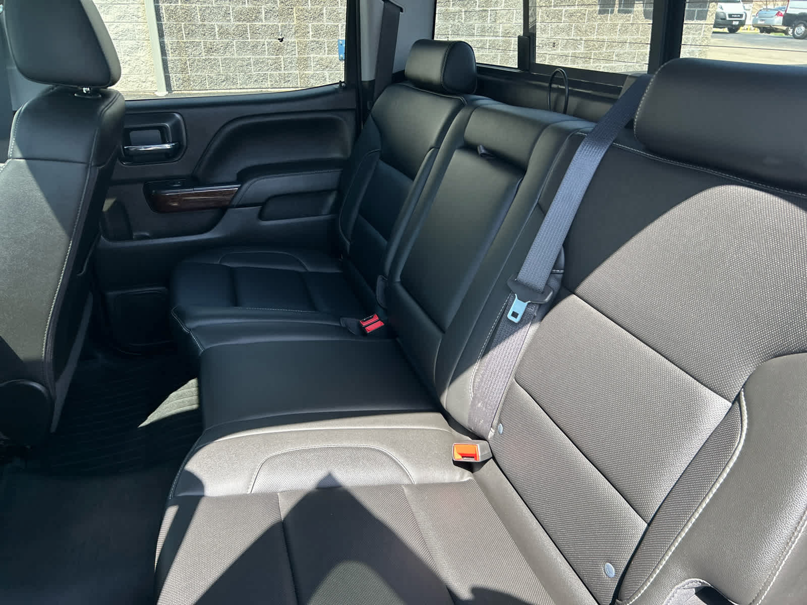 Used 2018 GMC Sierra 1500 SLT w/ SLT Premium Package AWD/4WD image 26