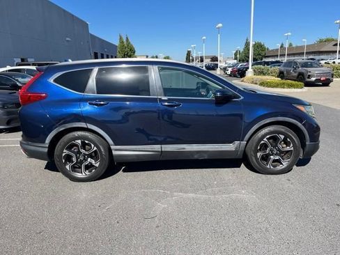Used 2017 Honda CR-V Touring image 3