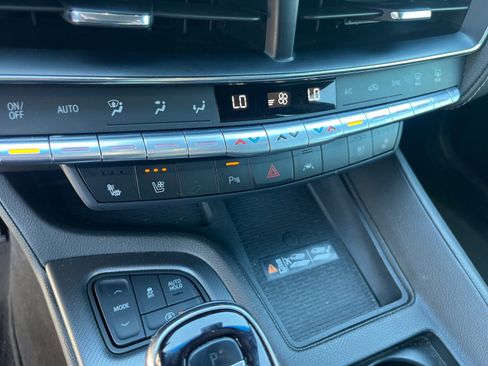 Used 2022 Cadillac CT5 Premium Luxury w/ Climate Package RWD image 29