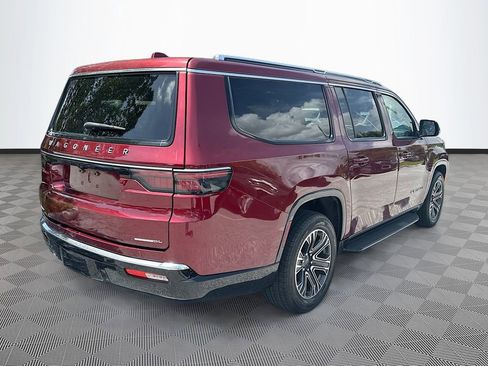 Used 2023 Jeep Wagoneer L Series II image 8