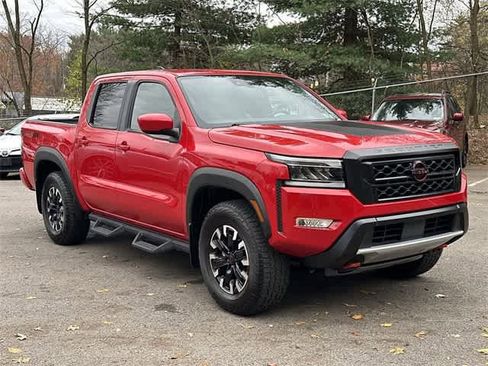 Used 2024 Nissan Frontier PRO-4X w/ Technology Package image 25