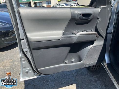Used 2023 Toyota Tacoma SR5 RWD image 22