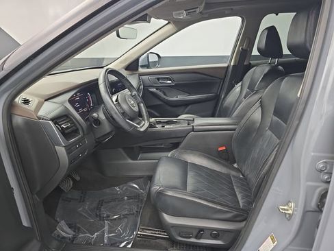 Used 2023 Nissan Rogue Platinum w/ Platinum Premium Package FWD image 22