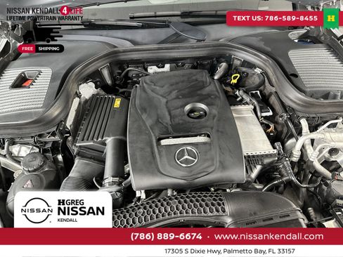 Used 2018 Mercedes-Benz GLC 300 4MATIC w/ Premium Package image 32