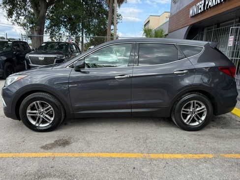 Used 2018 Hyundai Santa Fe Sport FWD image 4