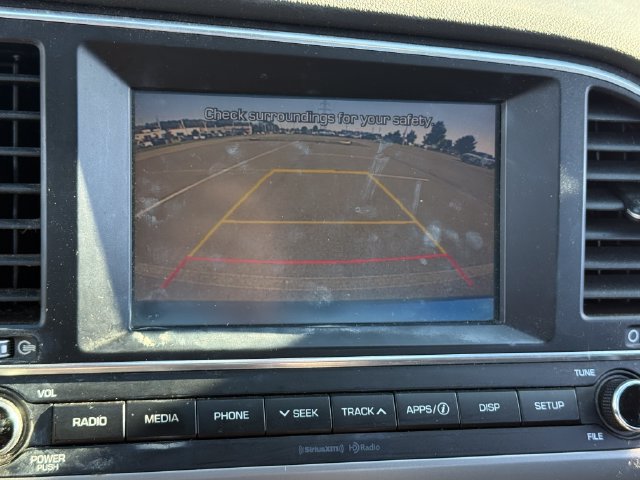 Used 2017 Hyundai Elantra Value Edition FWD image 29