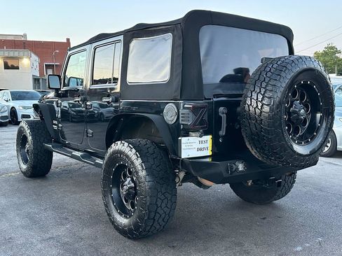 Used 2013 Jeep Wrangler Unlimited Sport AWD/4WD image 8