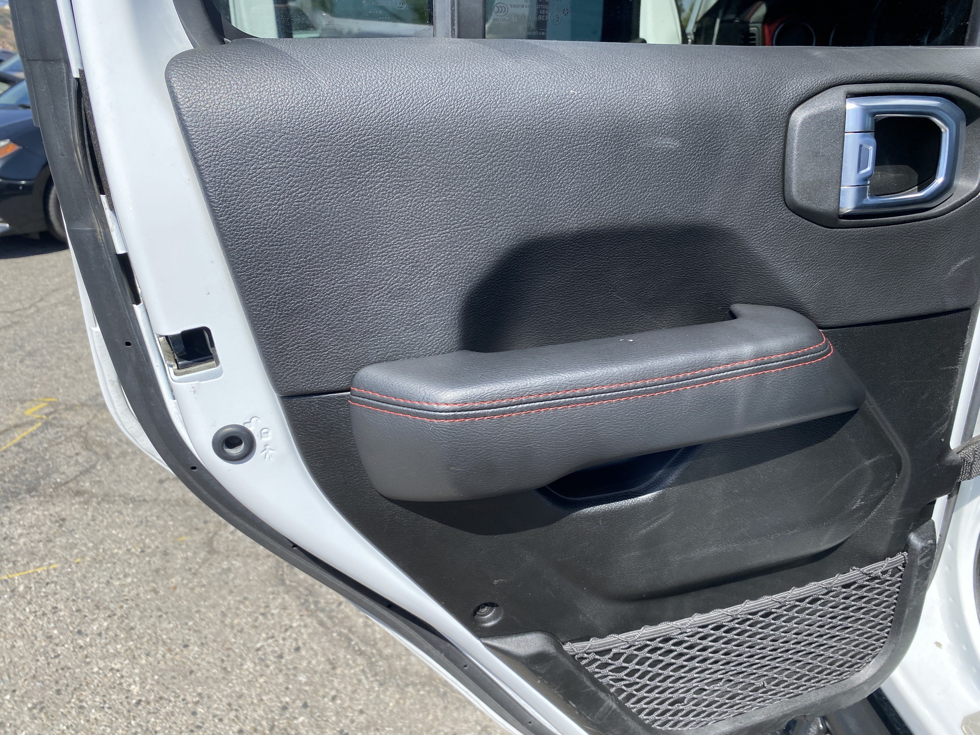 Used 2022 Jeep Wrangler Unlimited Rubicon w/ Steel Bumper Group AWD/4WD image 17