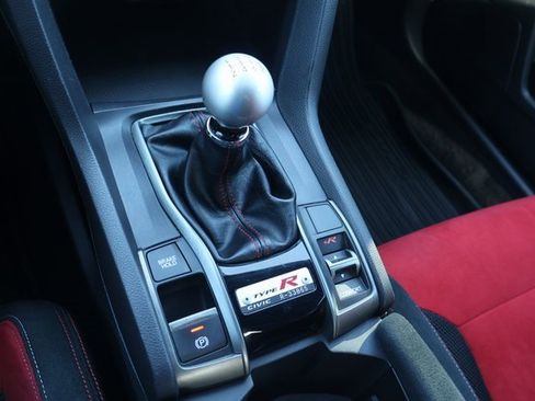 Used 2019 Honda Civic Type R image 26