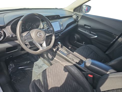 Used 2022 Nissan Kicks SV FWD image 13