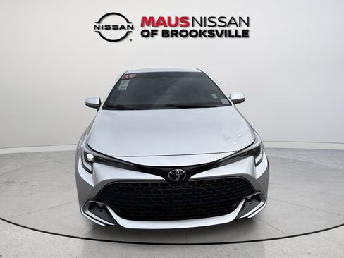 Used 2025 Toyota Corolla XSE FWD image 3