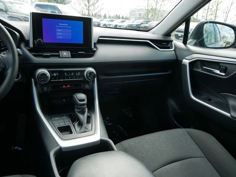 Certified 2025 Toyota RAV4 XLE AWD/4WD image 14