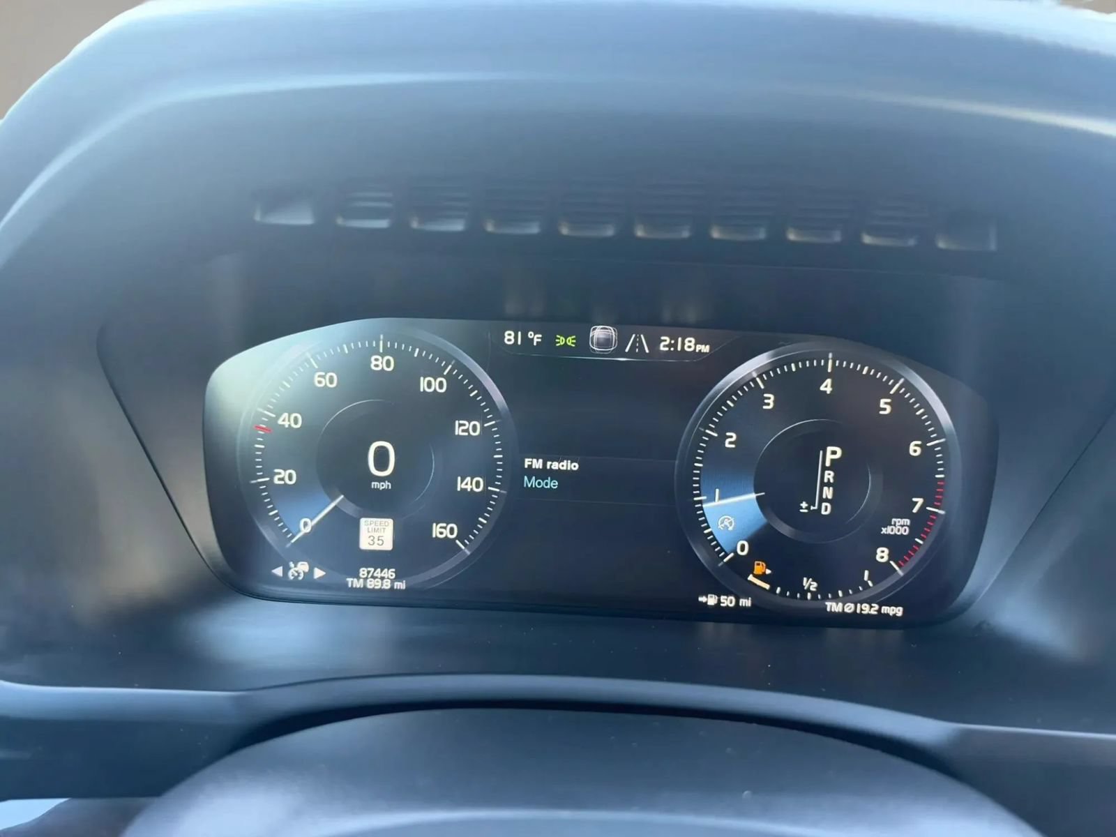 Used 2018 Volvo XC90 T6 Momentum w/ Convenience Package AWD/4WD image 27