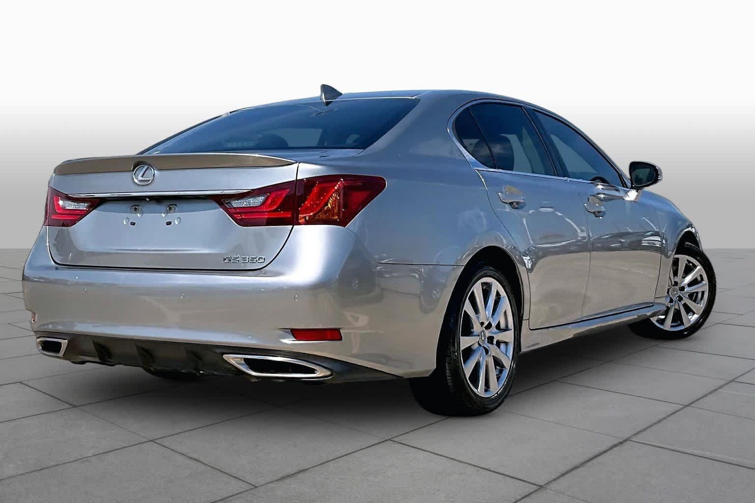 Used 2015 Lexus GS 350 w/ Premium Package RWD image 13