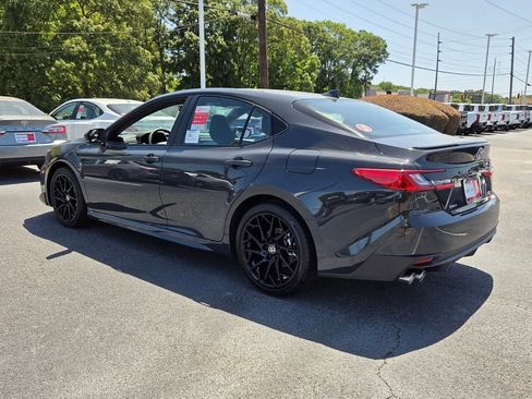 New 2026 Toyota Camry SE FWD image 8