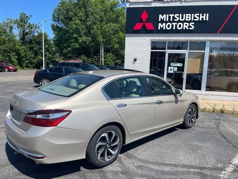 Used 2016 Honda Accord EX-L image 6