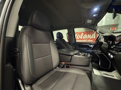 Used 2024 GMC Sierra 1500 Elevation w/ LPO, Elevation Black Package AWD/4WD image 14