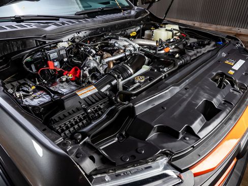 Used 2024 Ford F250 Lariat w/ Lariat Ultimate Package image 40