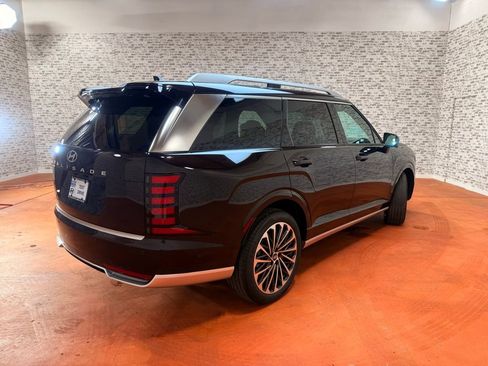 New 2026 Hyundai Palisade Calligraphy FWD image 7