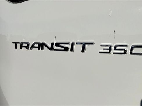 Used 2023 Ford Transit 350 XLT image 8