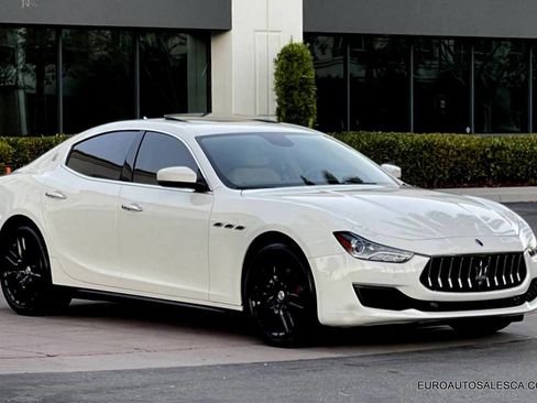 Used 2018 Maserati Ghibli Base 4dr Sedan image 8