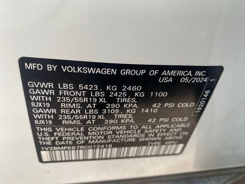 Certified 2024 Volkswagen ID.4 2WD image 14