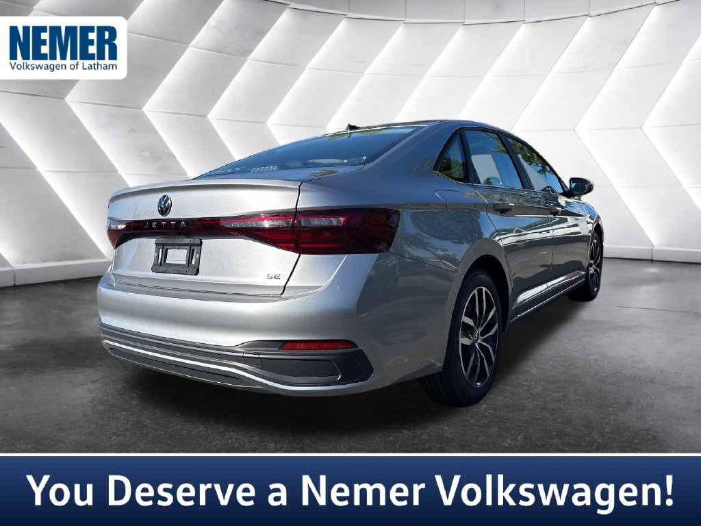 New 2027 Volkswagen Jetta SE FWD image 4