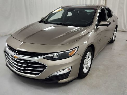 Used 2024 Chevrolet Malibu LT FWD image 7