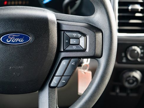 Used 2016 Ford F150 XLT w/ Trailer Tow Package image 20