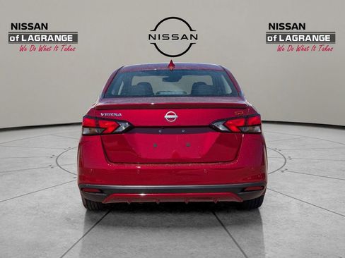 New 2025 Nissan Versa SR w/ Trunk Package FWD image 6