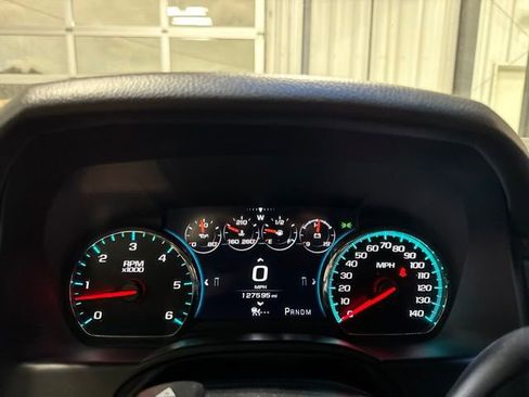 Used 2016 Chevrolet Tahoe LTZ AWD/4WD image 7