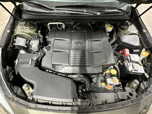 Used 2019 Subaru Outback 3.6R Limited image 22