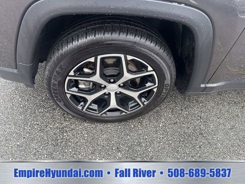 Used 2024 Jeep Compass Limited AWD/4WD image 12