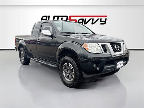 Used 2016 Nissan Frontier Desert Runner image 1