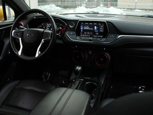 Used 2022 Chevrolet Blazer RS w/ Enhanced Convenience Package image 25