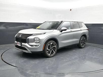 Used 2024 Mitsubishi Outlander SE